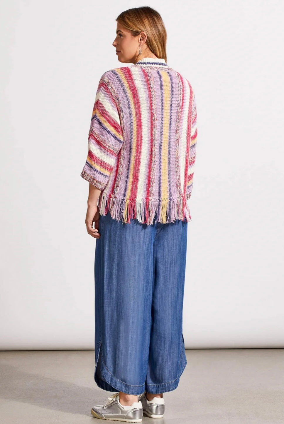FRINGED HEM CARDIGAN WITH THREE-QUARTER SLEEVES