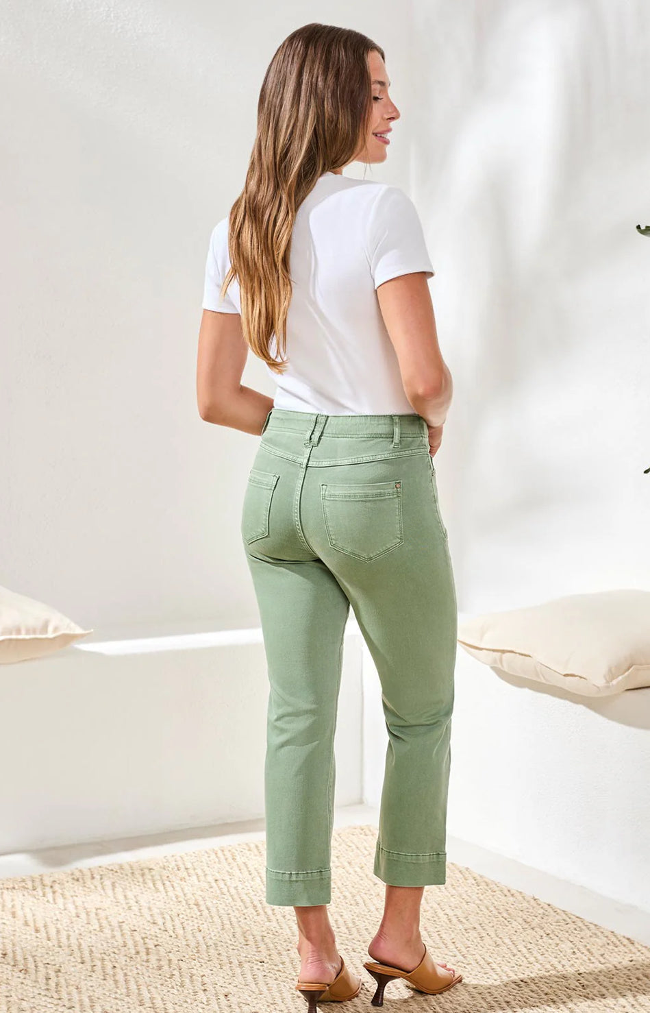 CAPRIS COMFORT STRETCH PULL-ON KICK FLARE