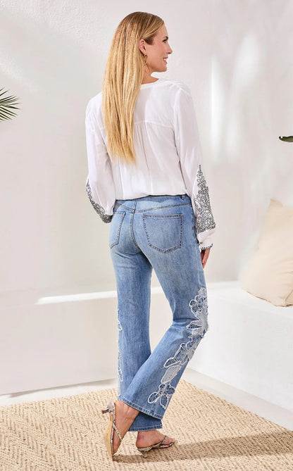 JEANS EMBROIDERED SOPHIA CURVY HUGGING WIDE LEG