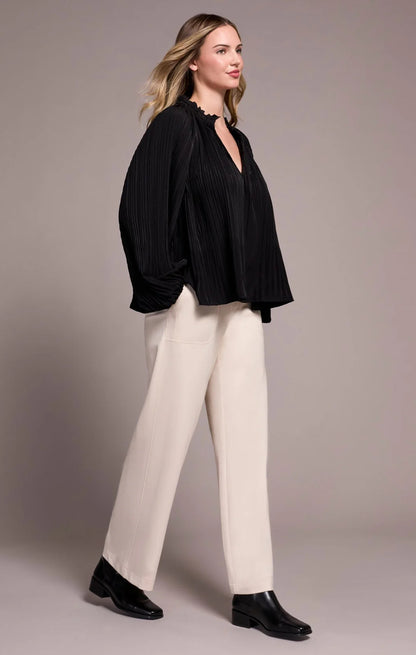 PLEATED RUFFLE NOTCH COLLAR NOVELTY BLOUSE