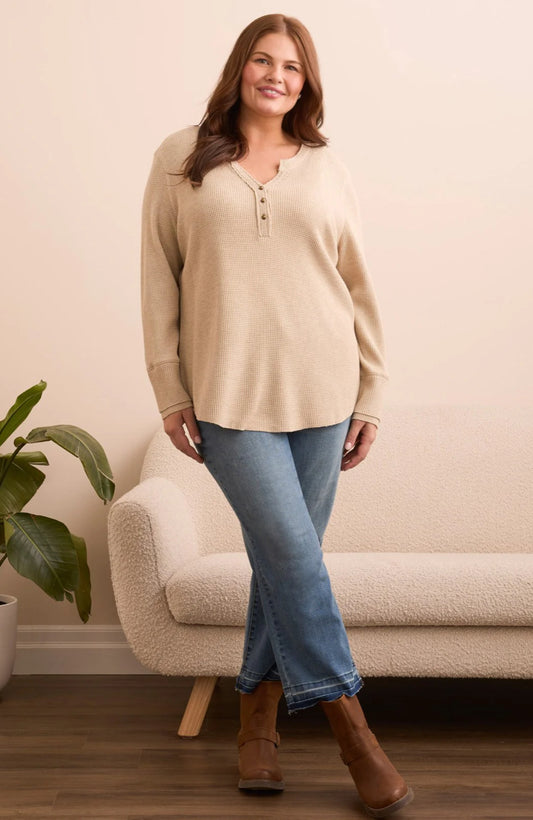 BRUSHED WAFFLE KNIT HENLEY LONG SLEEVE TOP