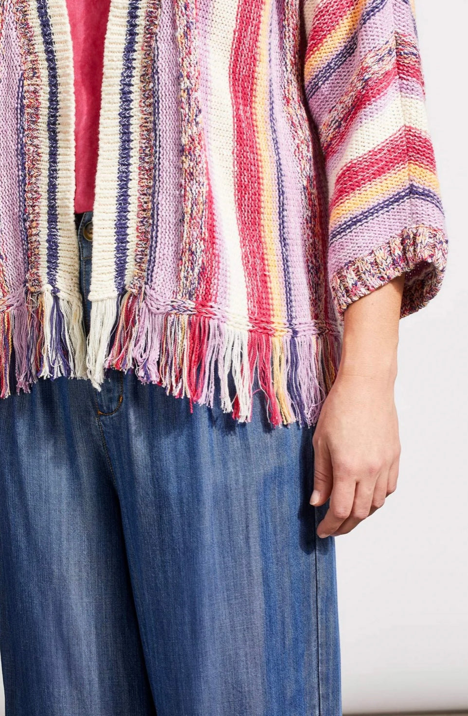 FRINGED HEM CARDIGAN WITH THREE-QUARTER SLEEVES