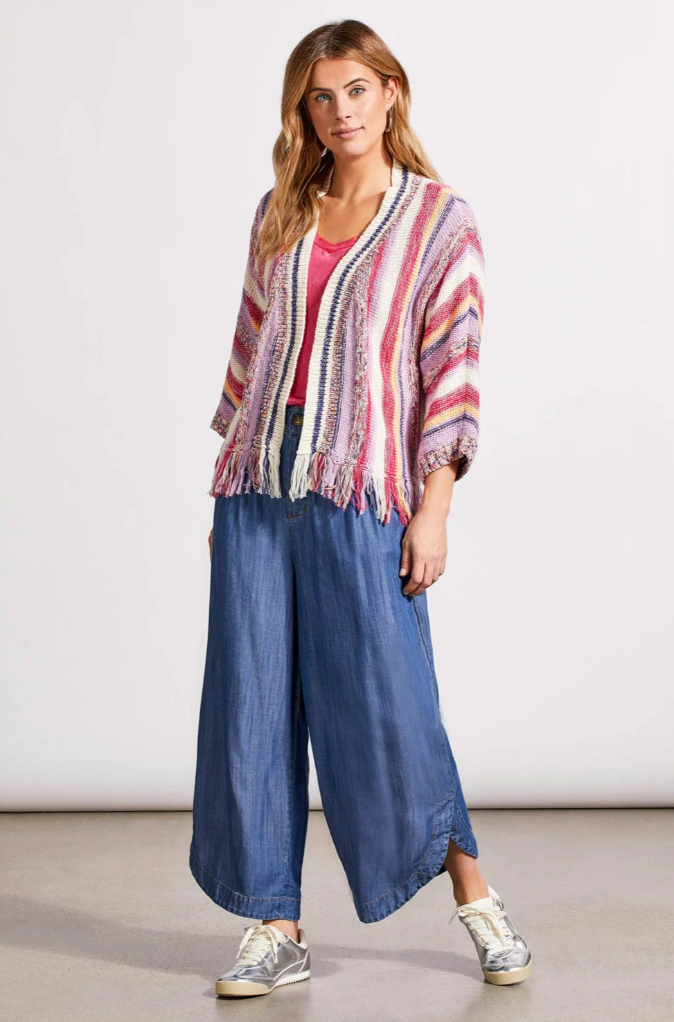 FRINGED HEM CARDIGAN WITH THREE-QUARTER SLEEVES