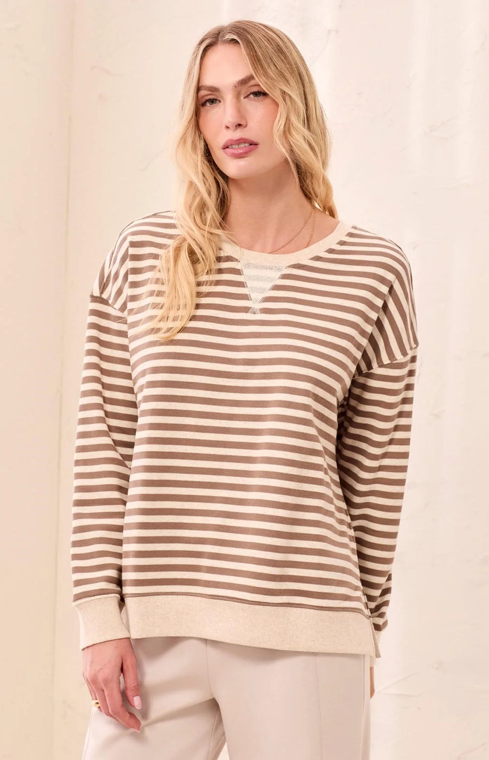 TOP LONG SLEEVE CREW NECK DROP SHOULDER KNIT