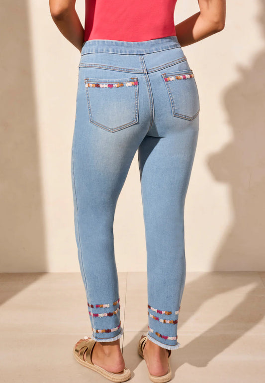 AUDREY PULL-ON SLIM ANKLE JEANS WITH EMBROIDERY