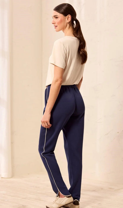 JOGGER PANTS TECHNO LUX WITH CONTRAST PIPING AND U-HEM