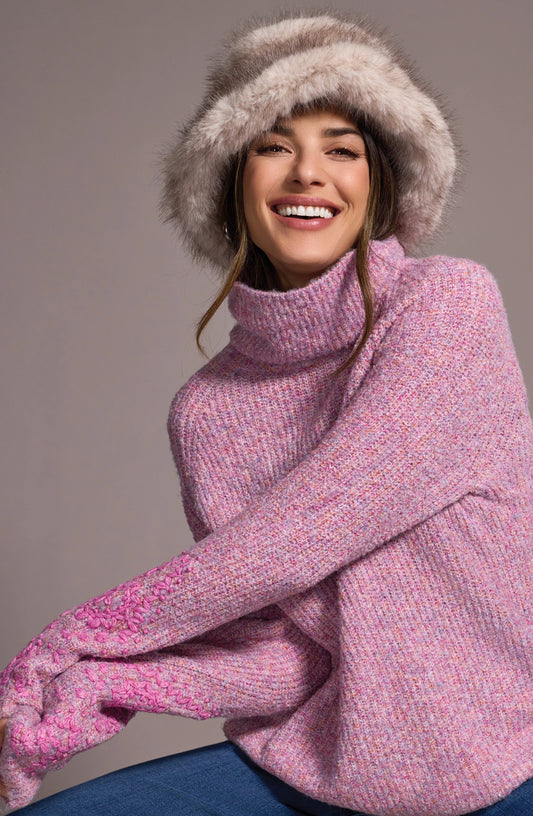 EMBROIDERED LONG-SLEEVE TURTLE NECK SWEATER