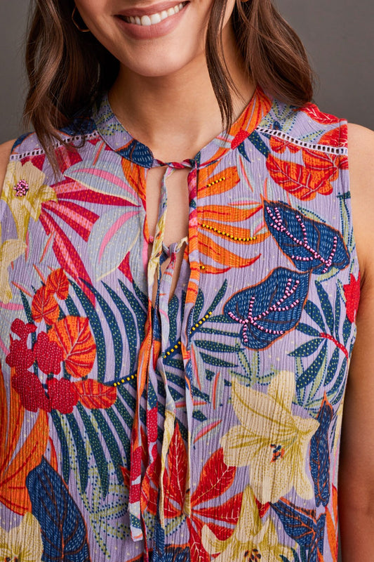 Sleeveless Blouse w. Beading